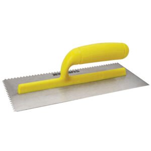 3 Pza Llana dentada triangular de acero al alto carbón con mango de plástico, 11" x 5" Surtek